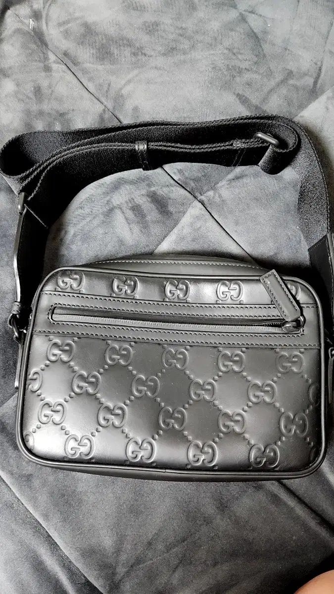 GUCCI グッチ ゴム クロスバッグ ほぼ 販売