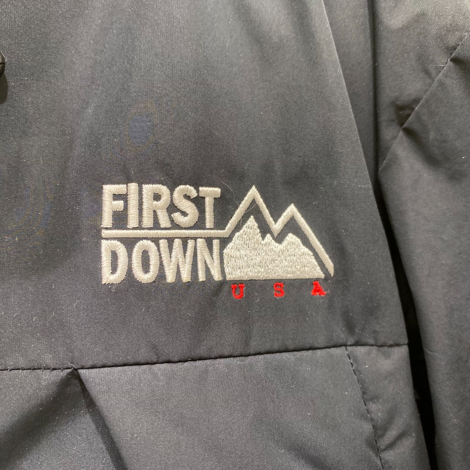 FIRST DOWN マウンテン ダウンジャケット F842503 Mサイズ ブラック 