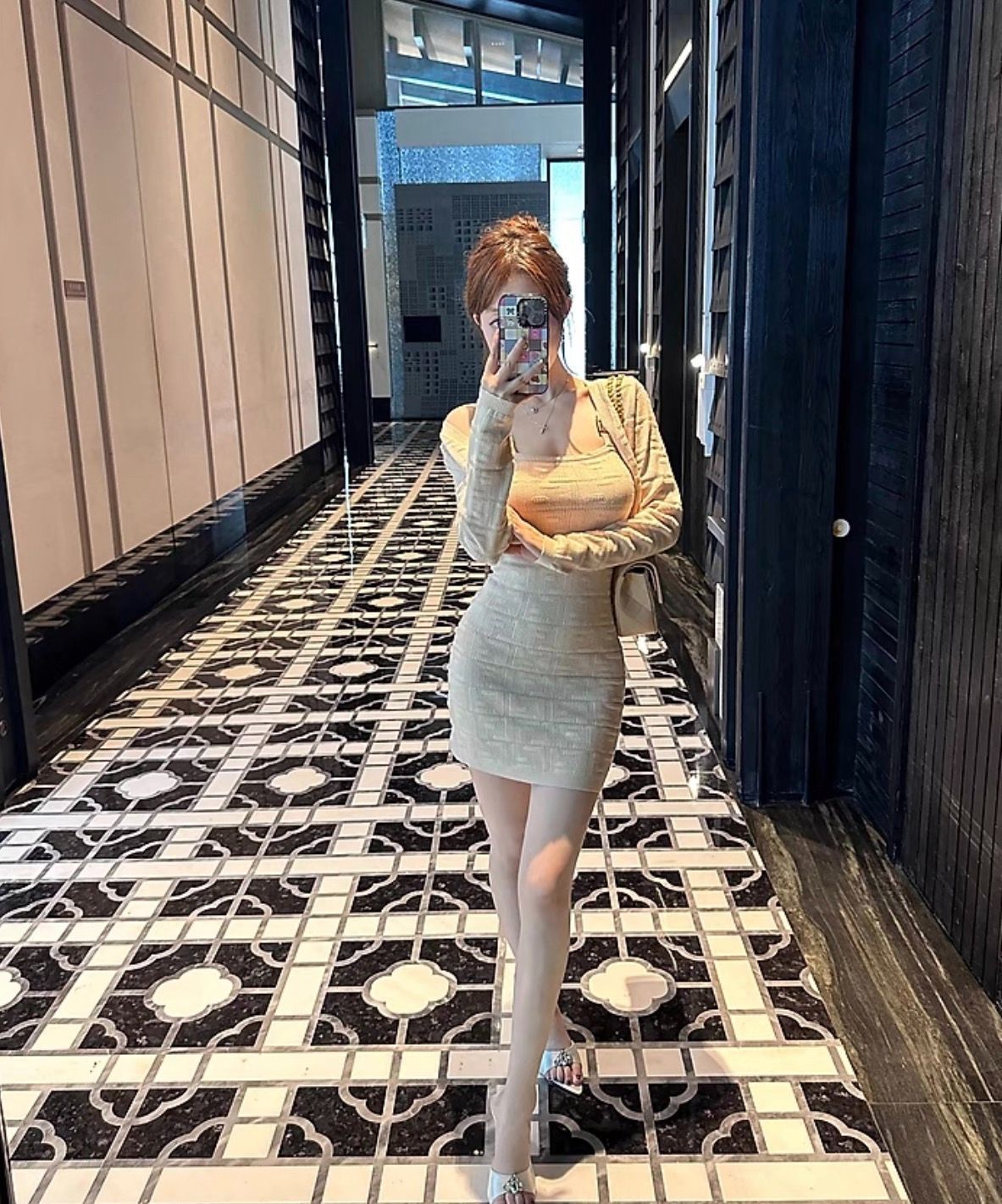 ❤❤最終お値下❤❤極上美品【FENDI】ふんわりとても柔らか❤❤ストール❤❤ 楽天市場】フェンディ FENDI マフラー ストール fxt324 ahrf