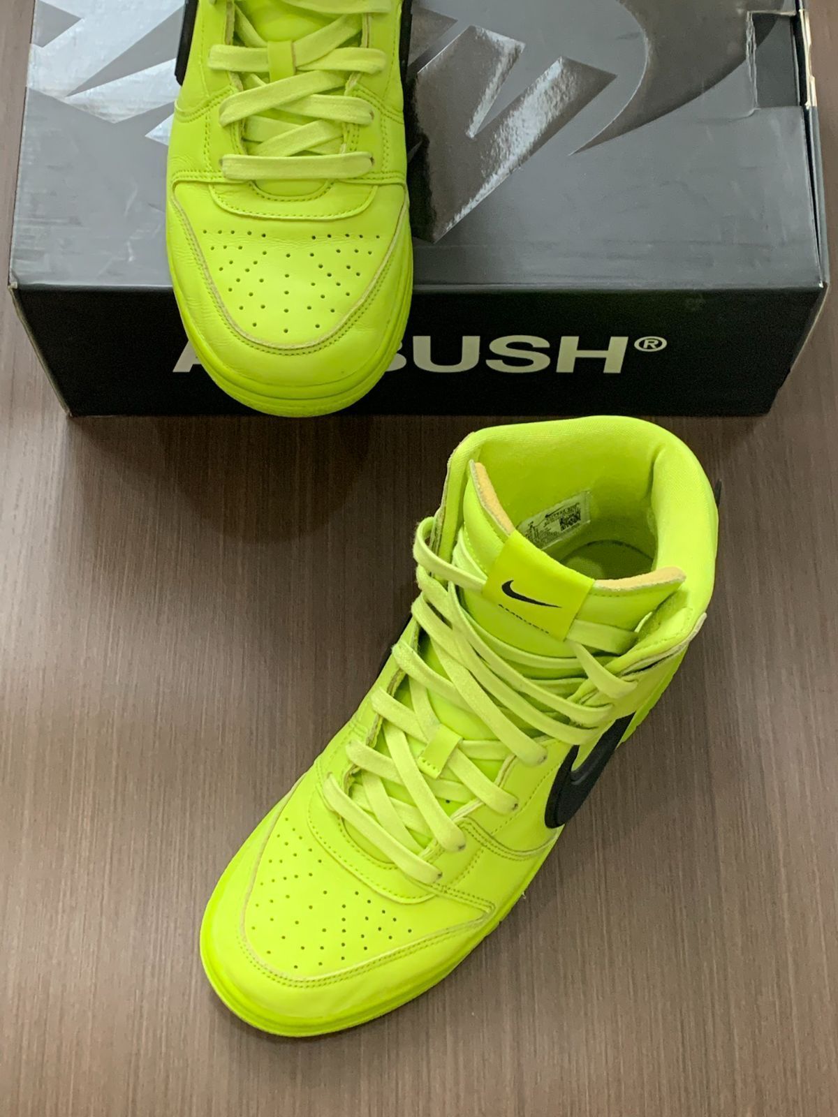 新品未使用ナイキ AMBUSH x Nike Dunk "Flash Lime" スニーカー CU7544-300