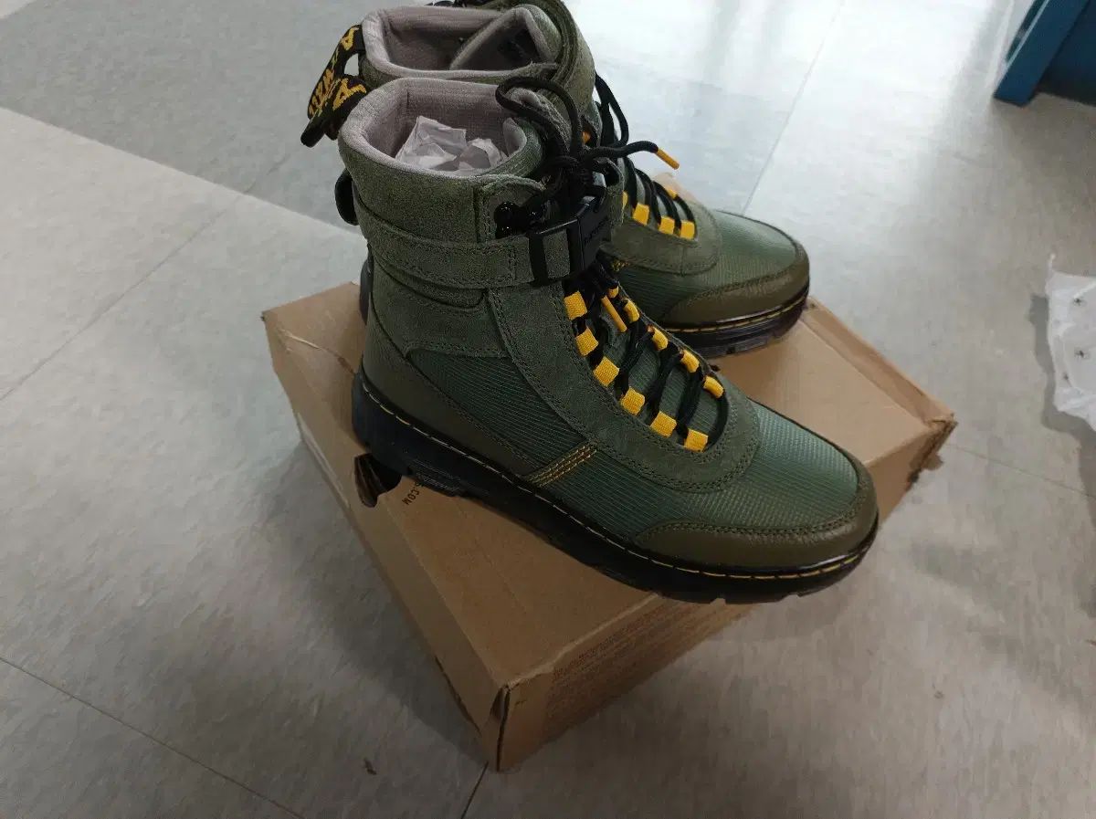 DR. MARTENS(ドクターマーチン) 270 サイズ 未使用 COMBS TECH 【公式 