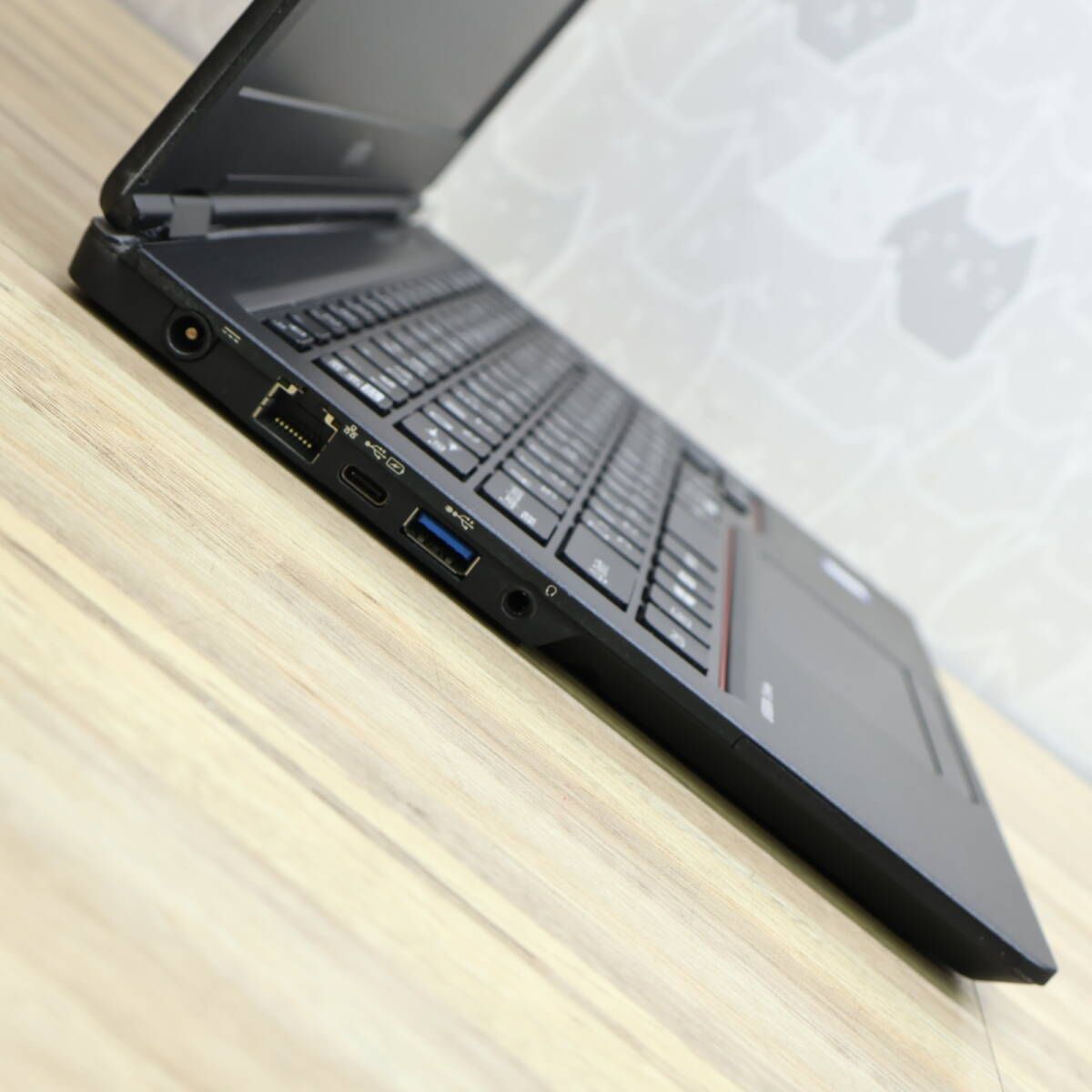 美品 SSD256GB メモリ16GB★U728/S カメラ ノートPC527 ☆超美品 高性能7世代i5！SSD256GB メモリ16GB☆U728/S Core i5-7300U