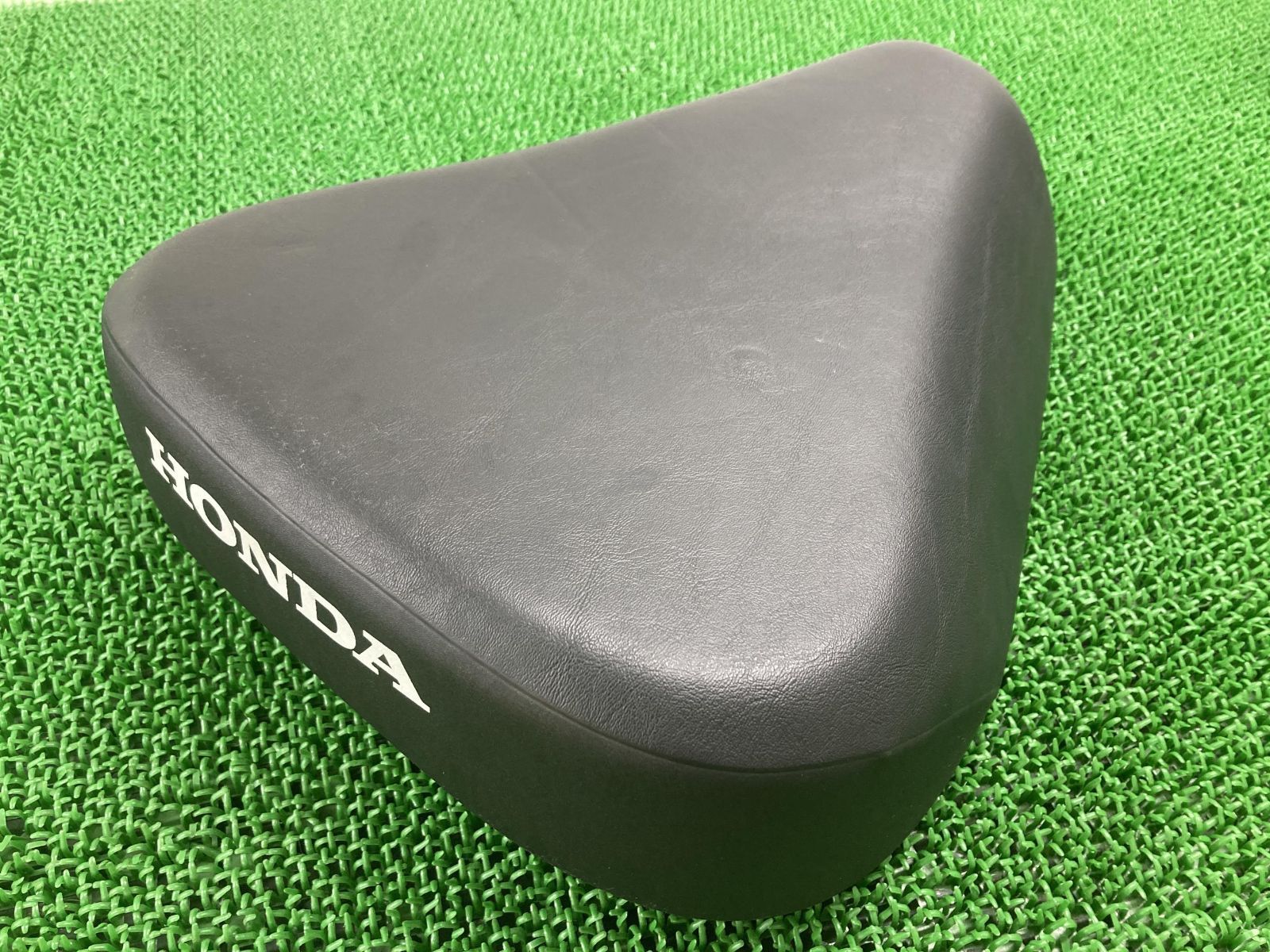 クロスカブ50 シート AA06-1101*** ホンダ 純正 中古 バイク