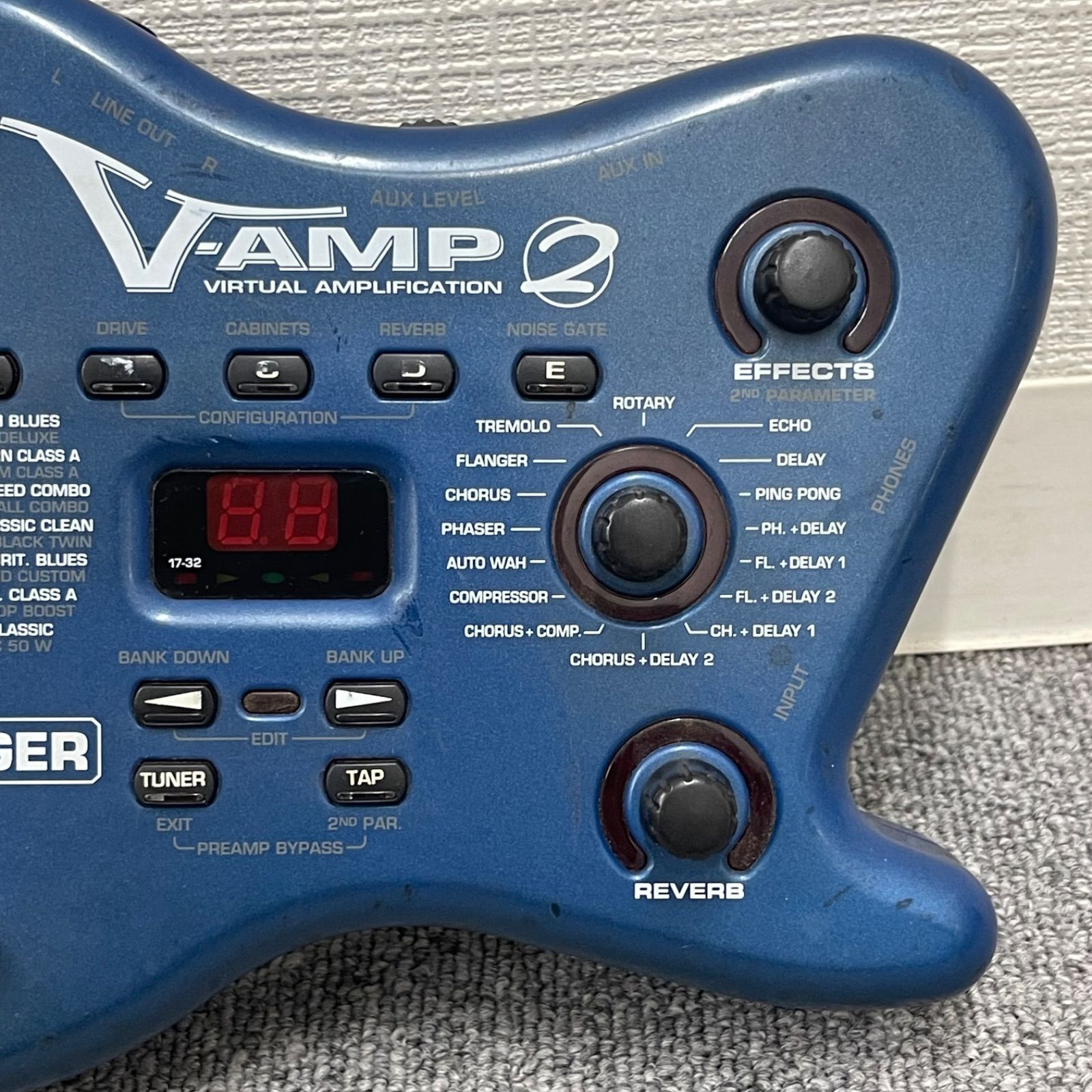 NPA】ジャンク BEHRINGER ベリンガー V-AMP2 マルチエフェクター