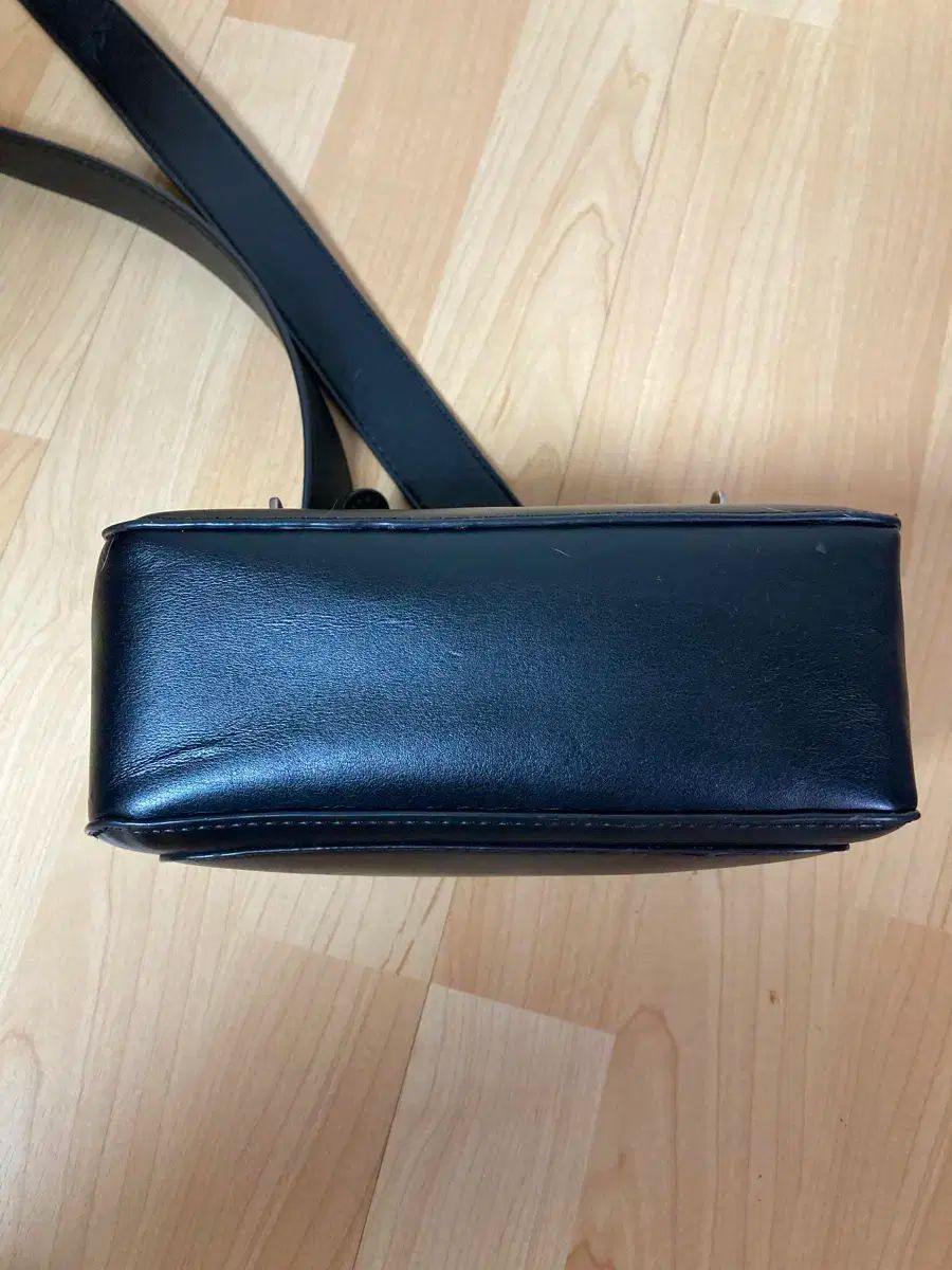 カメラバッグ クロスバッグ