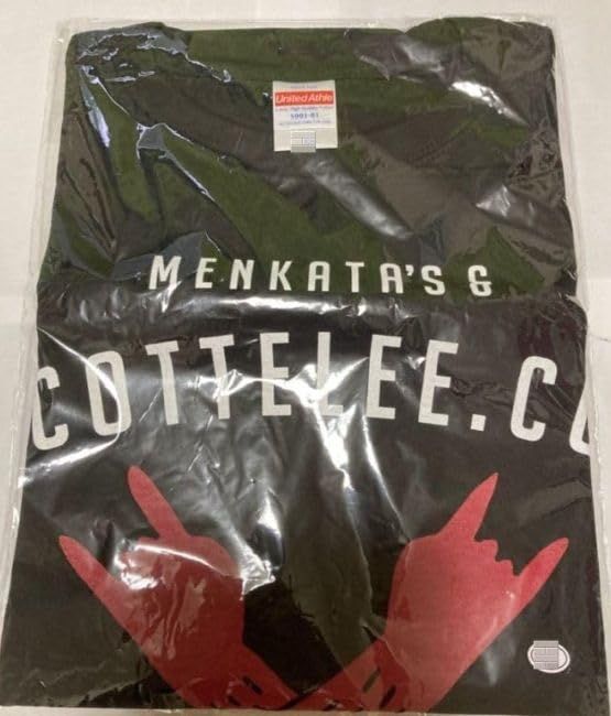 Tシャツ