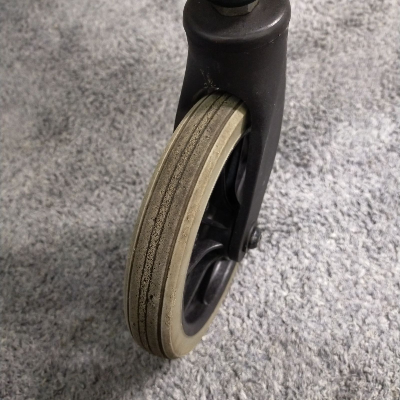 歩行器 歩行車