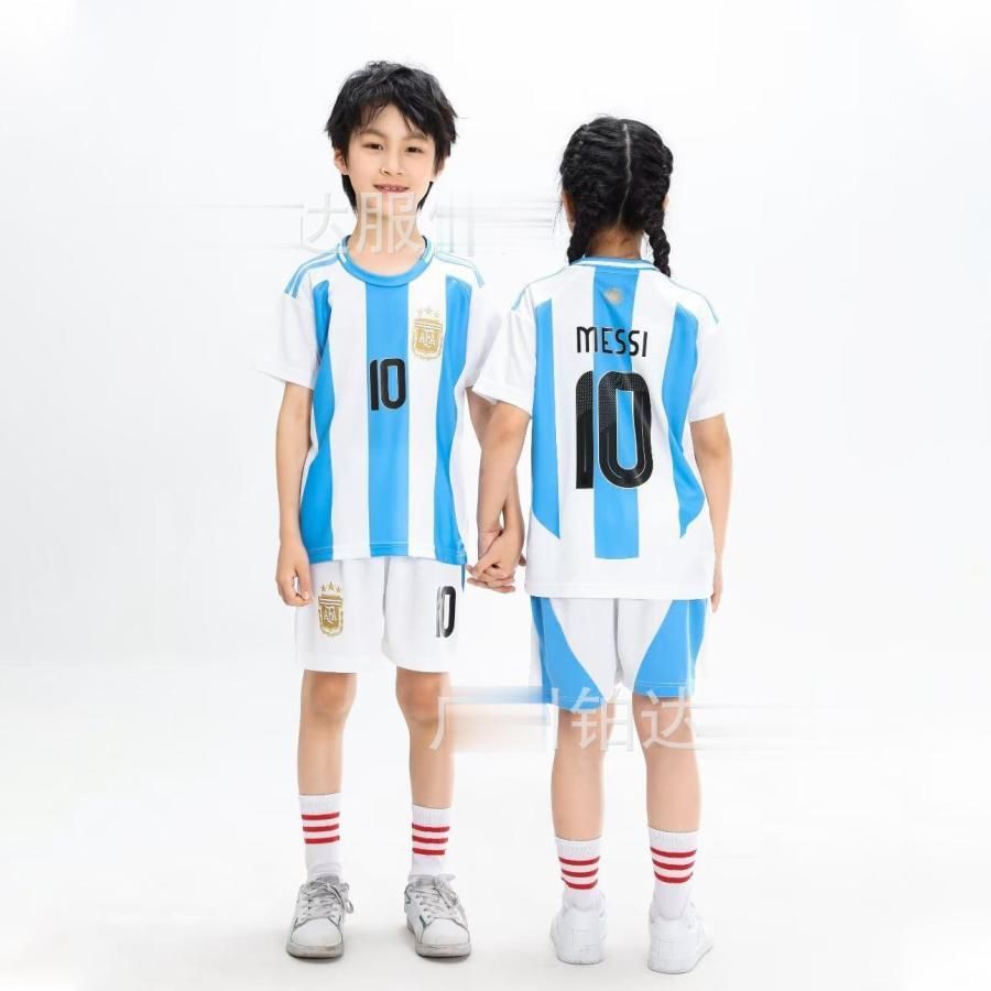 2025スタイル更新 サッカーウェア 上下セットセットアップ