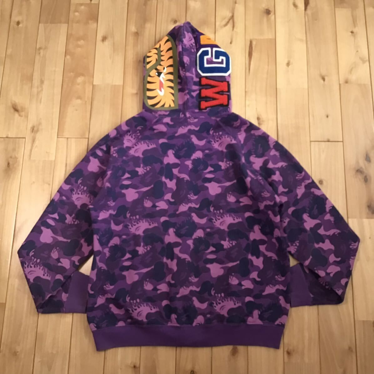 ☆ムック限定☆ Fire camo シャーク パーカー Mサイズ shark full zip hoodie a bathing ape flame  BAPE purple camo エイプ ベイプ - メルカリ