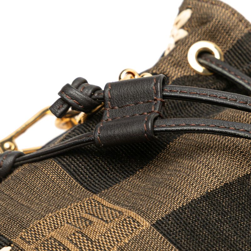 FENDIフェンディ　モントレゾールミニバッグ　ラフィア　カゴ　ハンドショルダー FENDI フェンディ モントレゾール ミニバケットバッグ