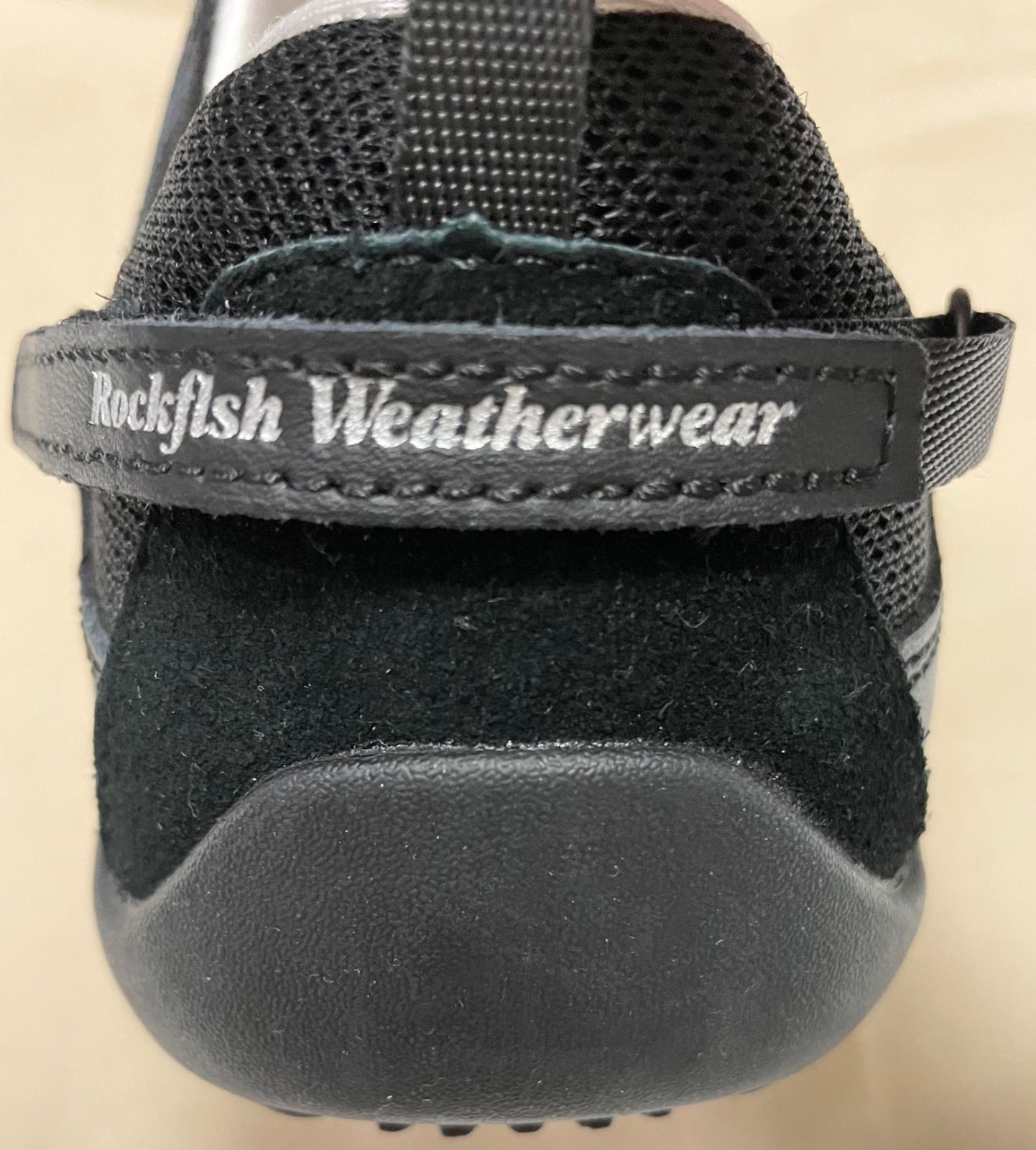 rockfish weatherwear スニーカー 黒 ブラック UK4 23.5㎝程度