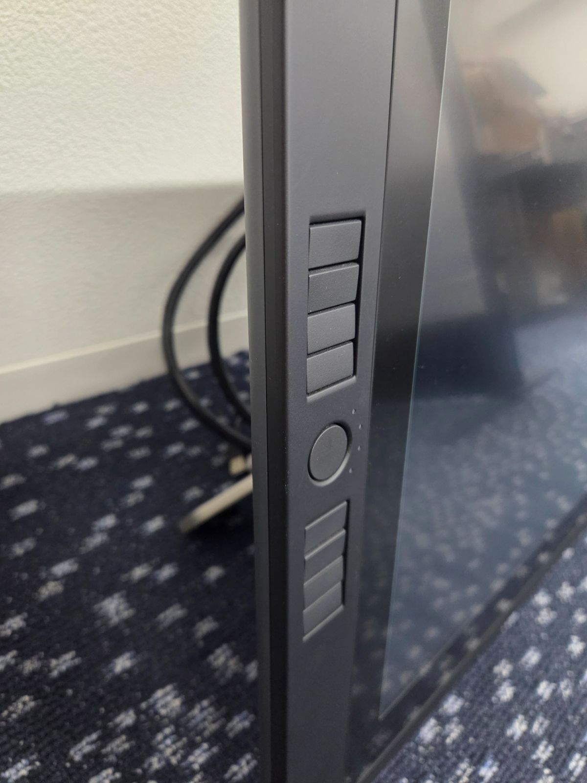 液晶ペンタブレット