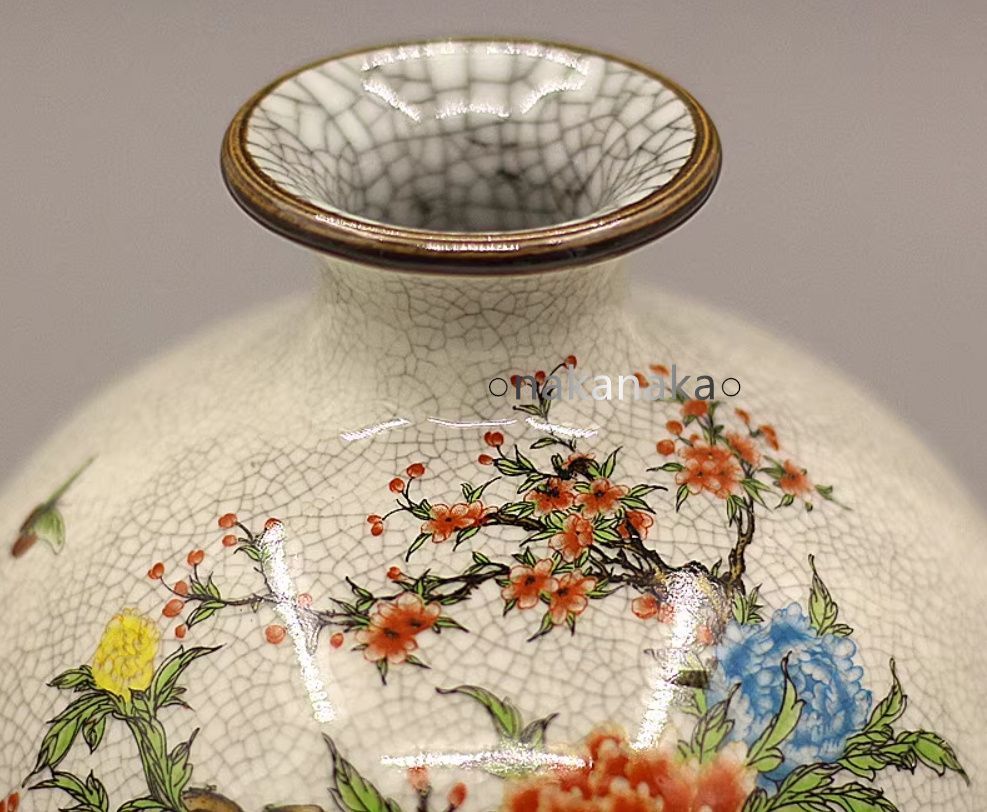 大清乾隆粉彩富貴大吉林檎樽瓶 景徳鎮 陶磁器 装飾品 現代工芸品