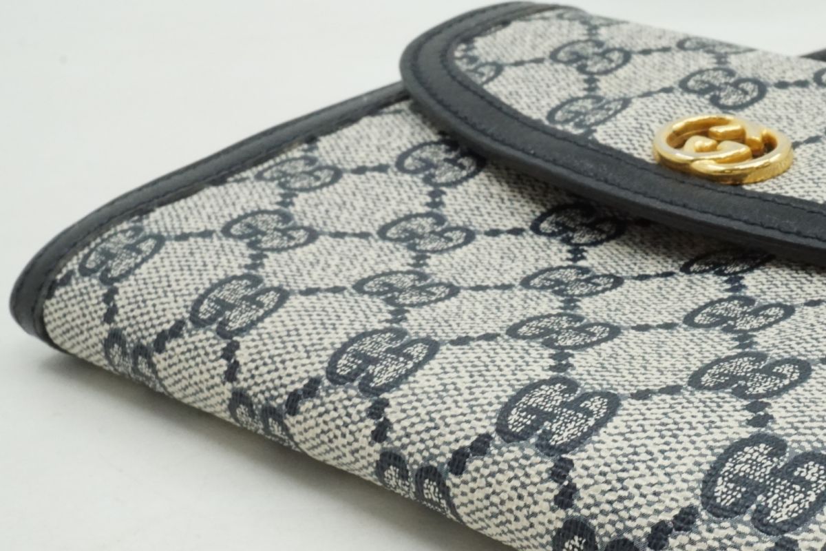 美品✨GUCCI ショルダーバッグ サコッシュ ggレザーPVC ネイビーグレー GUCCI - グッチ GUCCI オフィディア スーパーミニバッグ