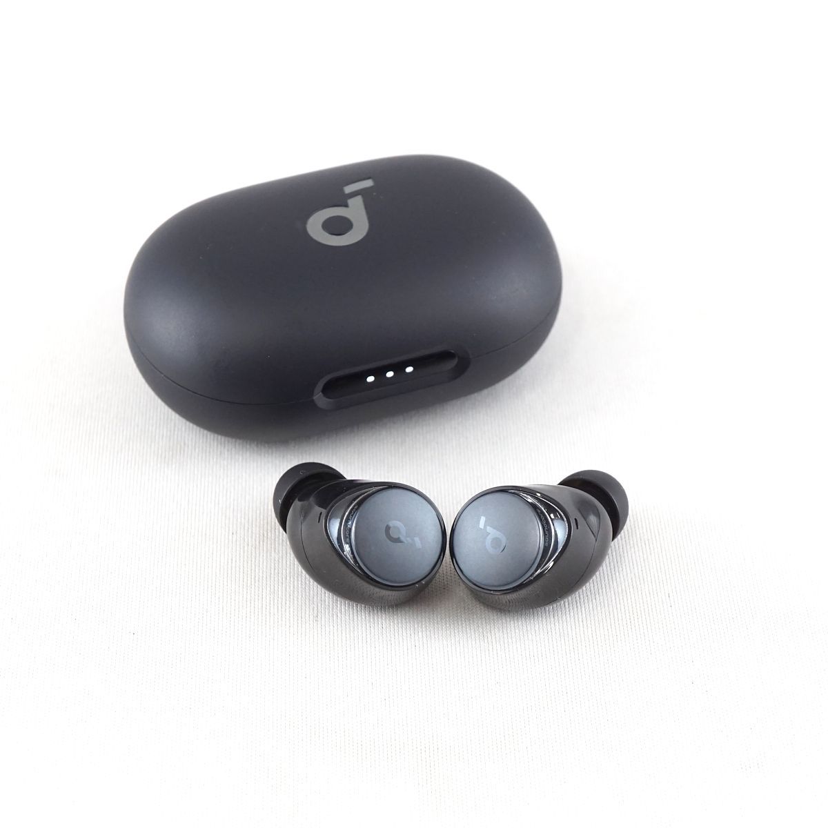 美品】soundcore Space A40 ワイヤレスイヤホン 美品】soundcore Space A40 ワイヤレスイヤホン