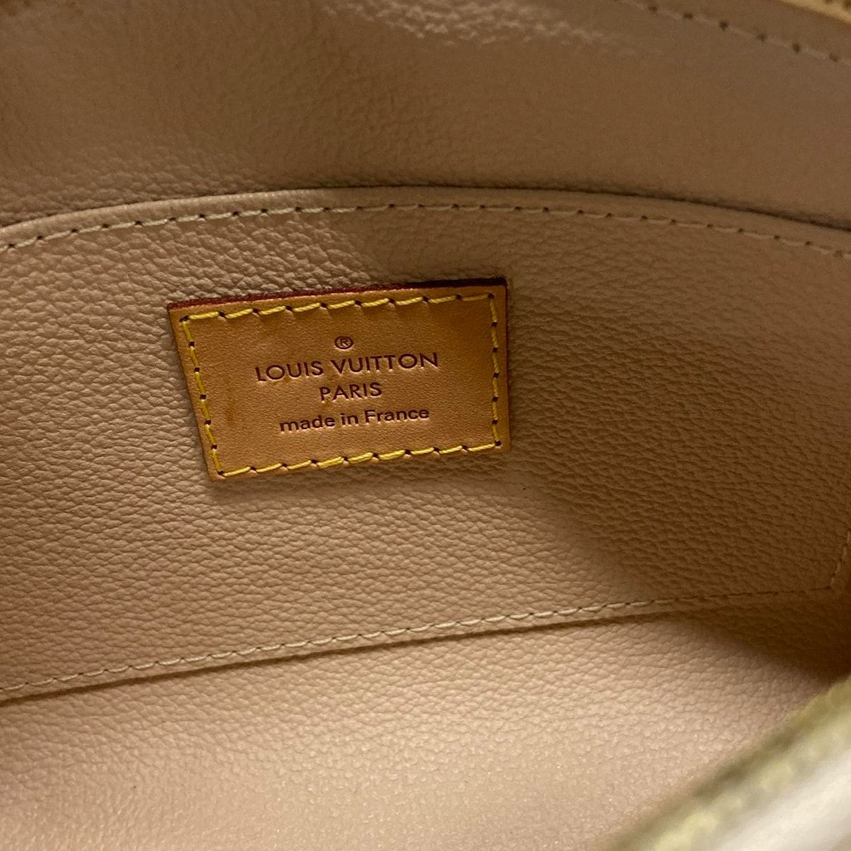 LOUIS VUITTON(ルイヴィトン) ポーチ ダミエ ポシェット