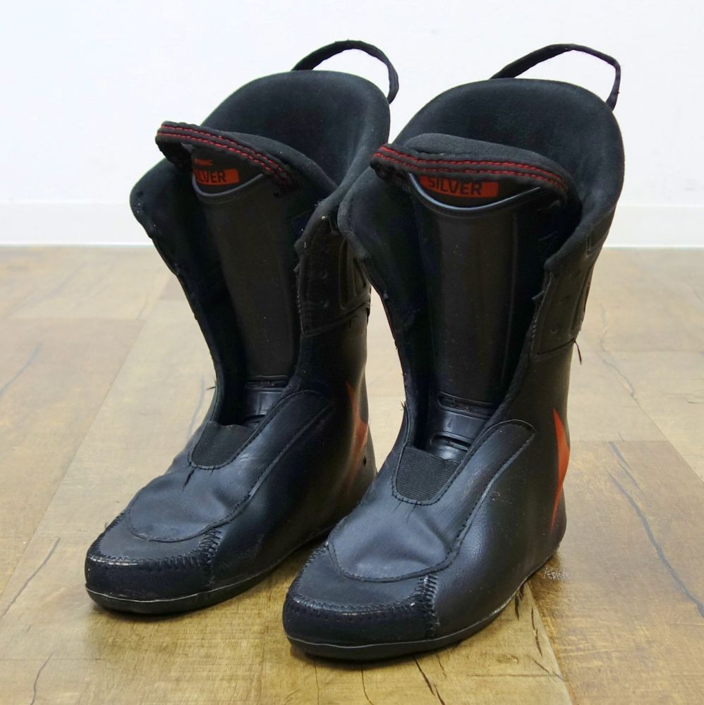 Atomic CS 90 スキーブーツ レッド 27cm オマケ付 20471120 Red Ski Boots AW/96 – akaibu.co