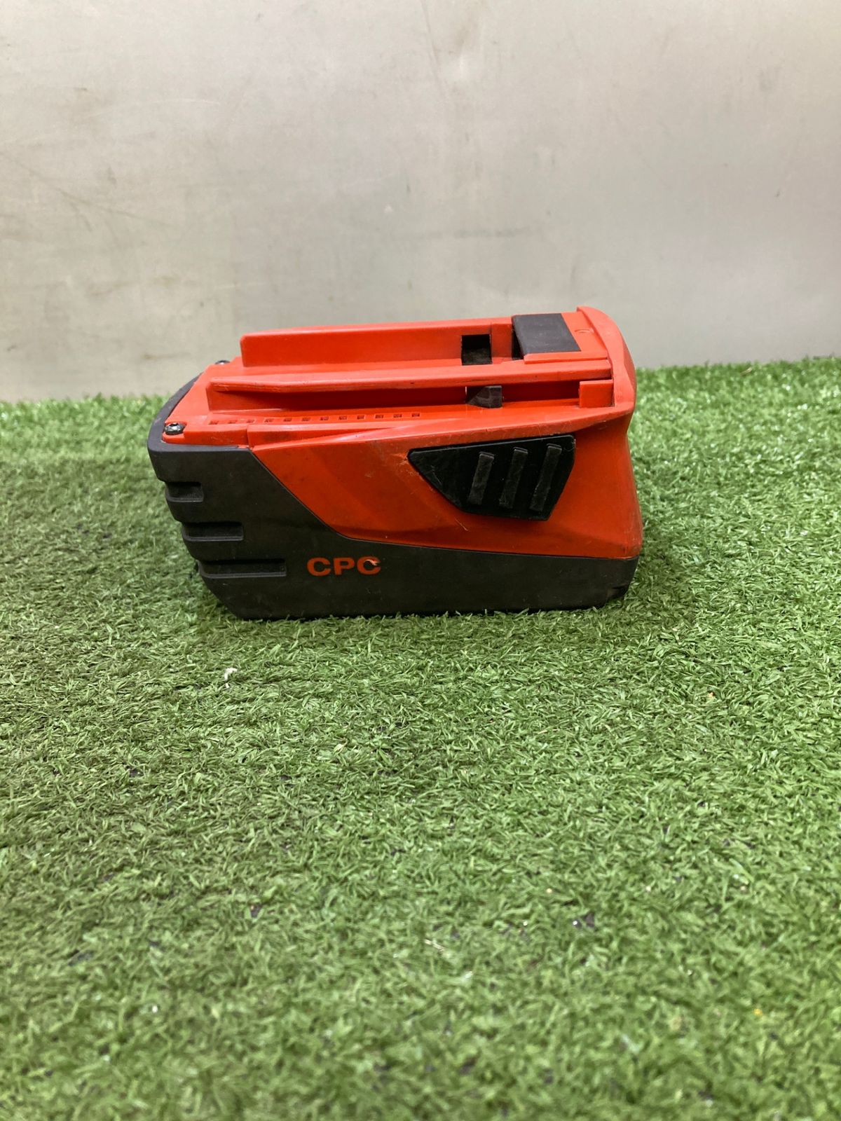 品 0921 HILTI 21.6V5.2Ahリチウムイオンバッテリー B22 5.2 ITX7QG1OUEIC