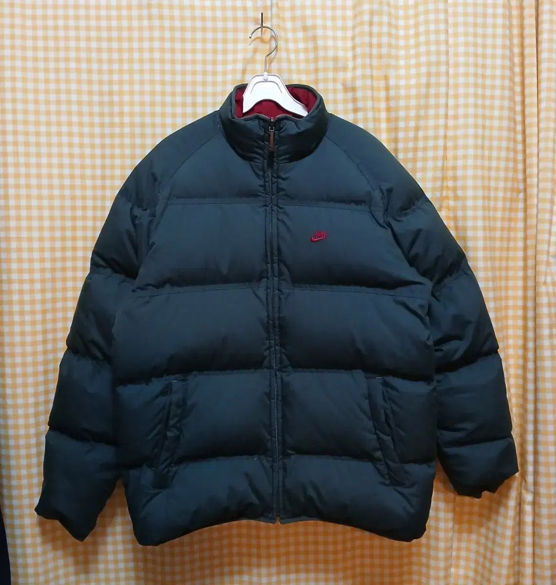 【雷市場（ポンジャン）商品韓国直送】 Nike(ナイキ） ユニセックス リバーシブル ダウンパディング ( M ）