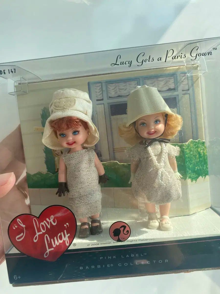 私は大好き ルーシー ケリードール