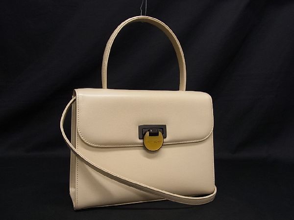 □新品同様□ GIVENCHY ジバンシィ レザー 2WAY クロスボディ 