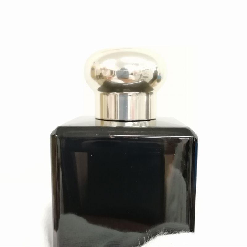 残量約6割 Jo Malone ウード&ベルガモット 香水 50ml Amazon | ジョー マローン JO MALONE ウード＆ベルガモット