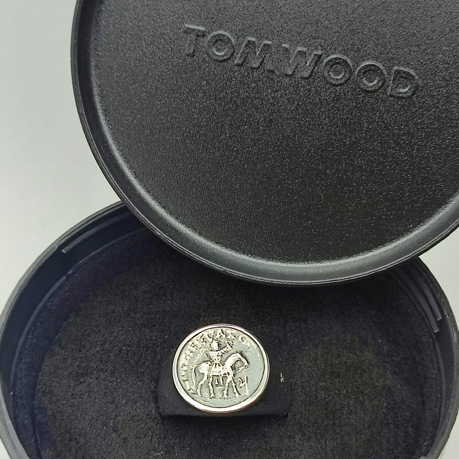 美品】TOMWOOD トムウッド コインリング シルバー925 JP17号 - メルカリ