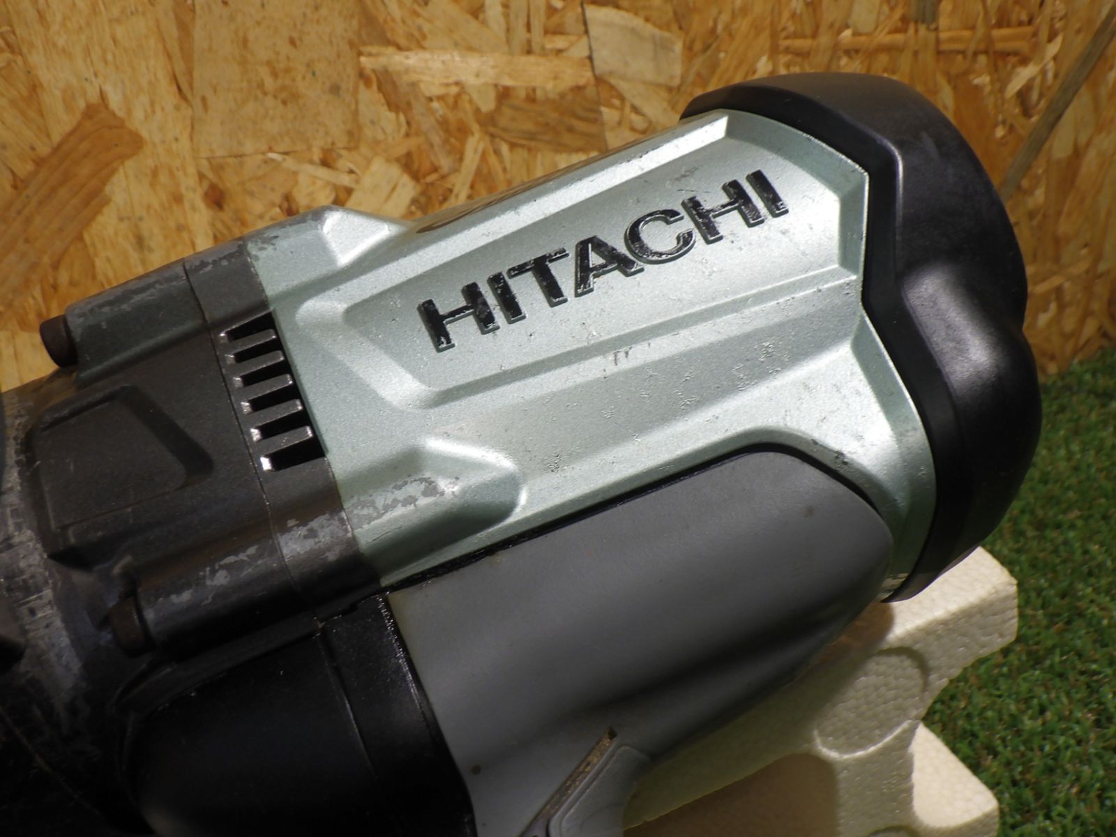 ボルトやナットの締付け 緩め作業に 日立 インパクトレンチ WR22SE 品