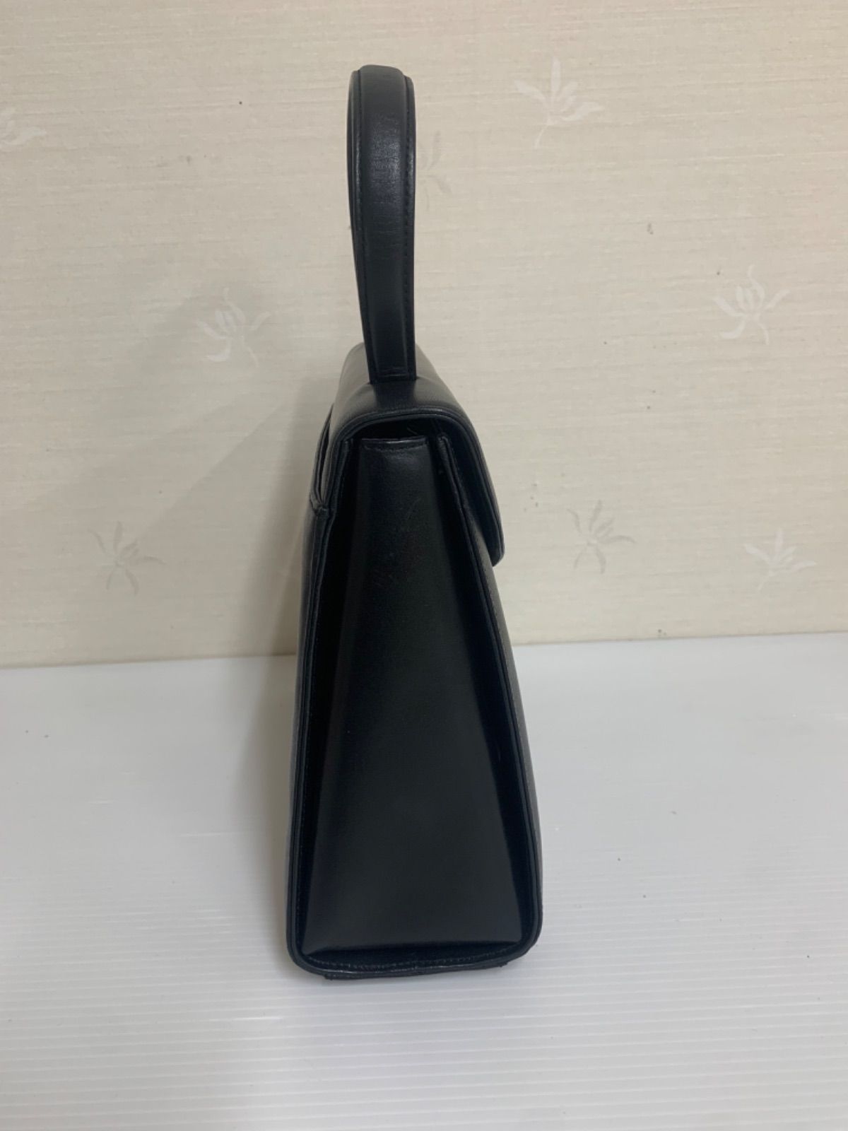 ジバンシー　ハンドバッグ GIVENCHY ジバンシイ ハンドバッグ ボローディア ブラック