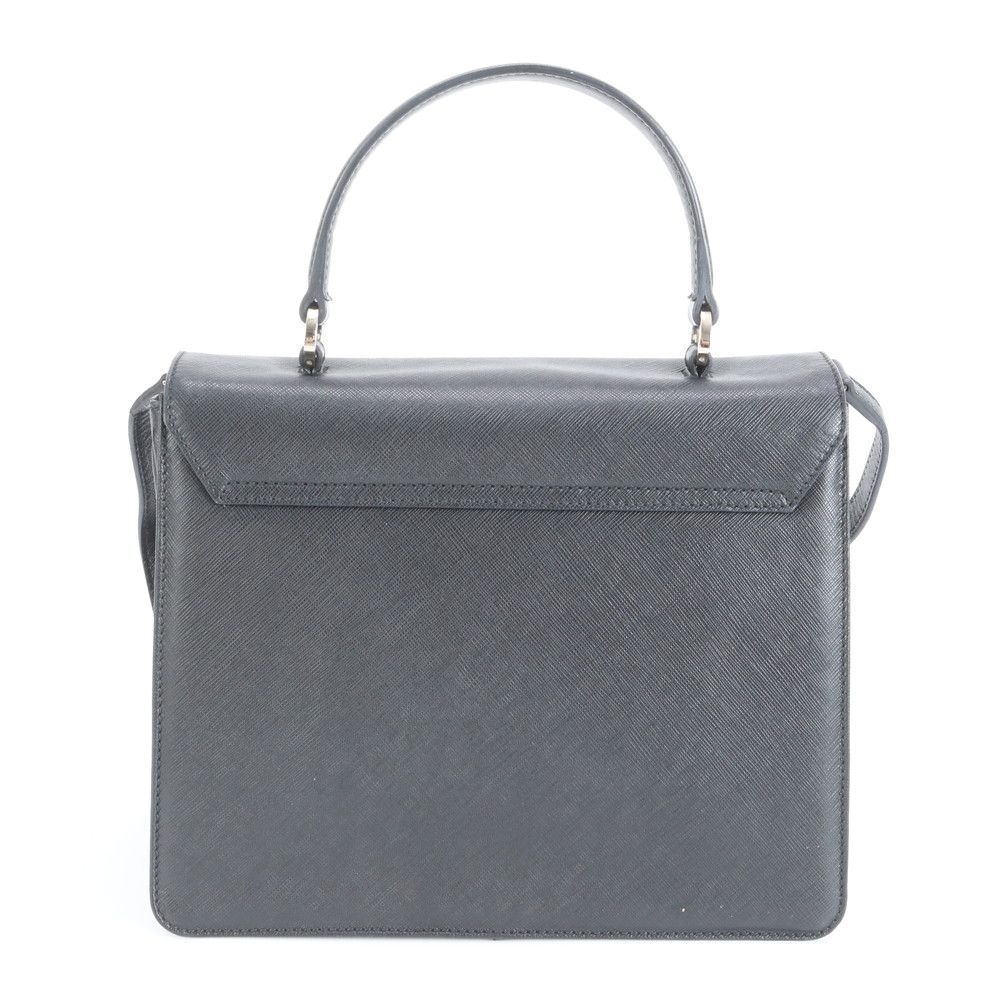 美品　サルヴァトーレフェラガモ ダブ　ガンチーニ　シルバー 極美品 サルヴァトーレフェラガモ ガンチーニ トップハンドル レザー