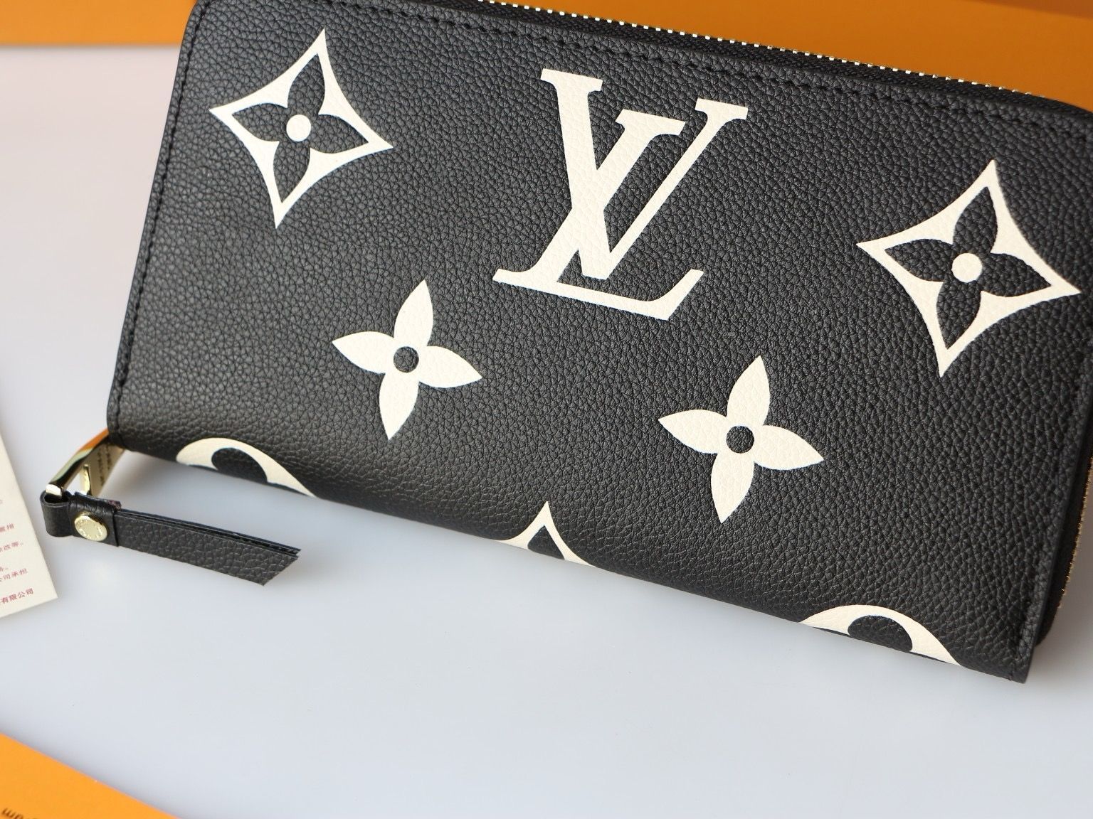 LOUIS VUITTON ルイヴィトン モノグラムジッピーウォレット 長財布@