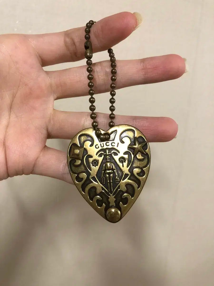 もちろん本物です) グッチ バッグチャーム GUCCI(グッチ