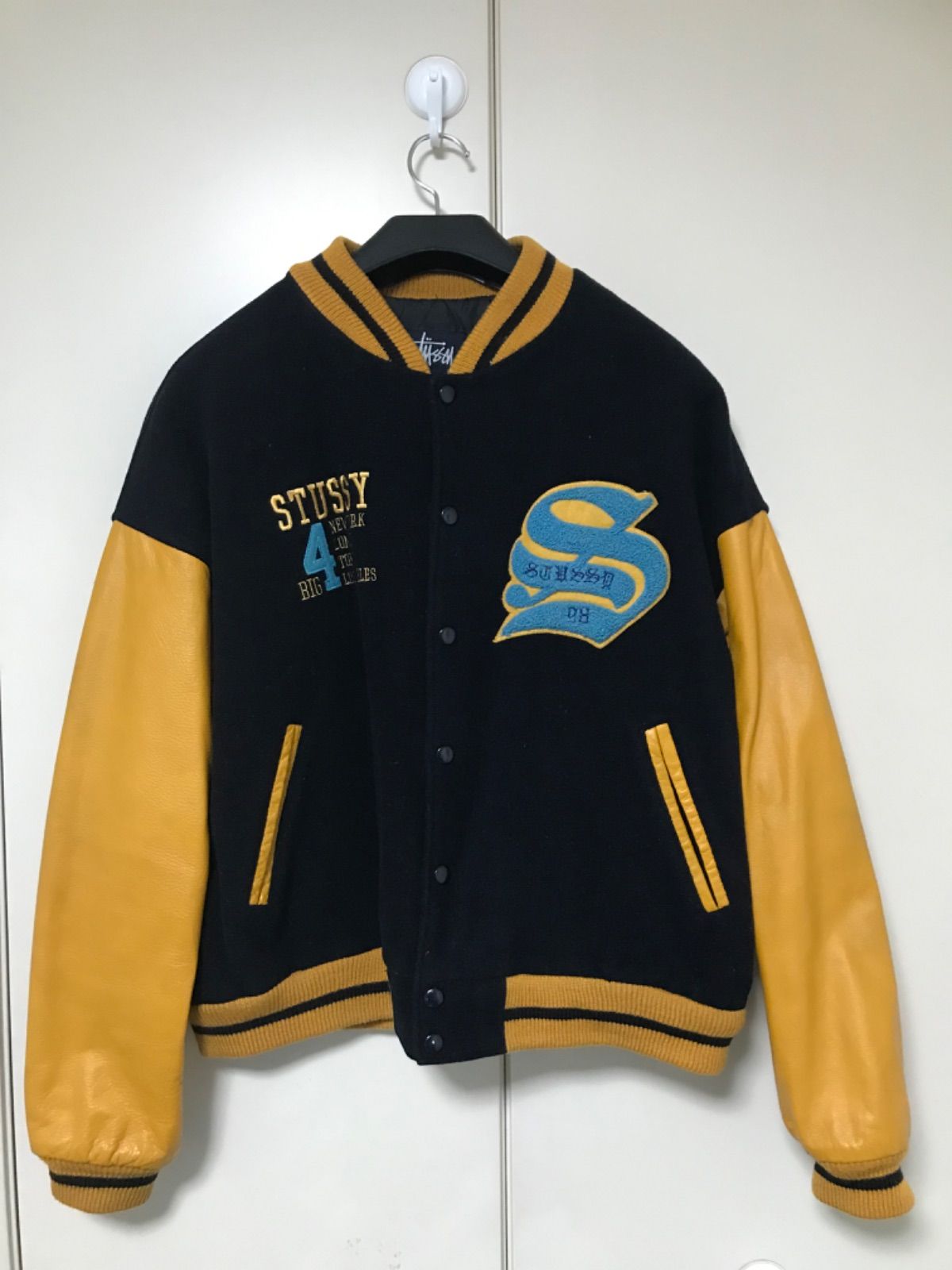 1998年製 STUSSY BIG4「4都市限定」スタジャン - メルカリ