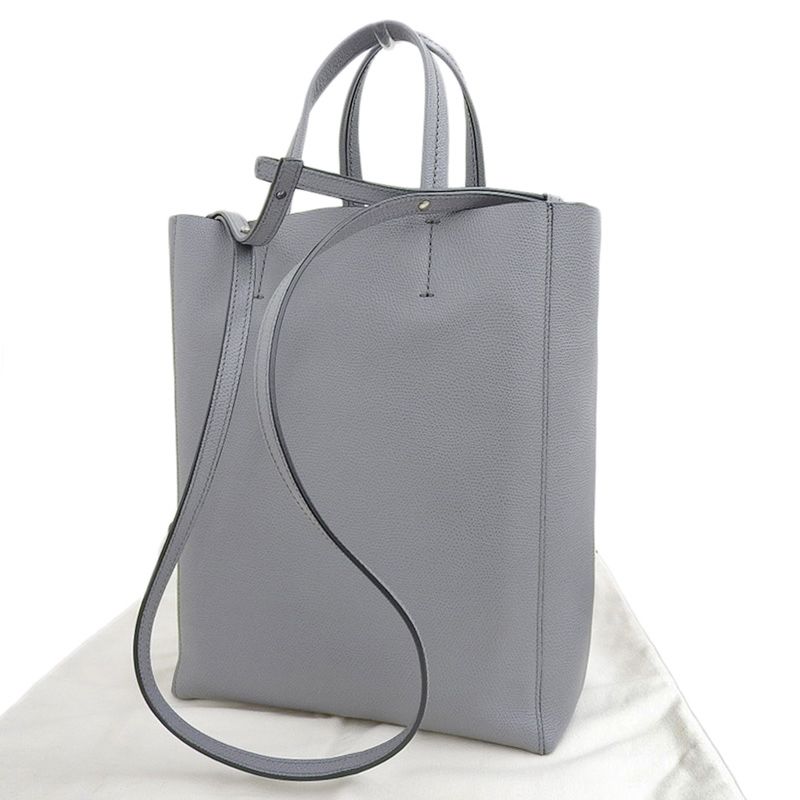 CELINE メッセンジャーバッグ ペールグレー CELINE メッセンジャーバッグ ペールグレー メッセンジャーバッグ