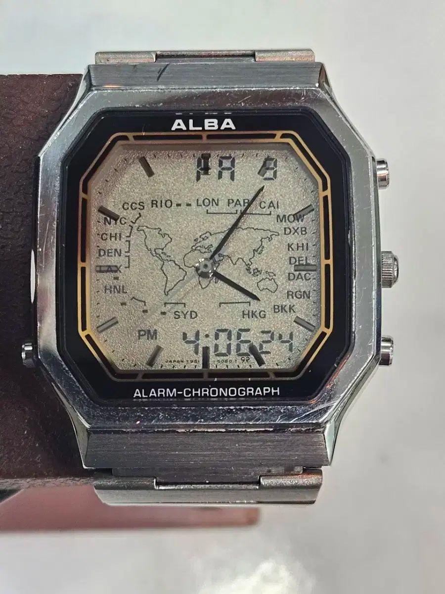 ヴィンテージ ALBA