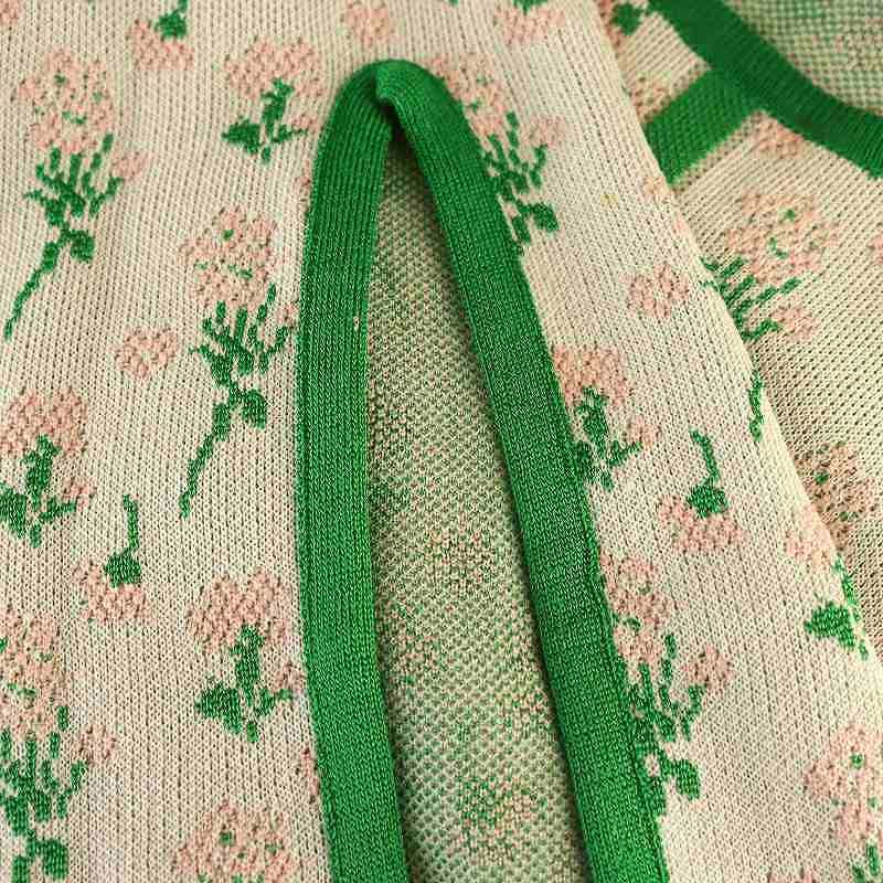 マメクロゴウチ Mame Kurogouchi Military Cotton Deep Neck