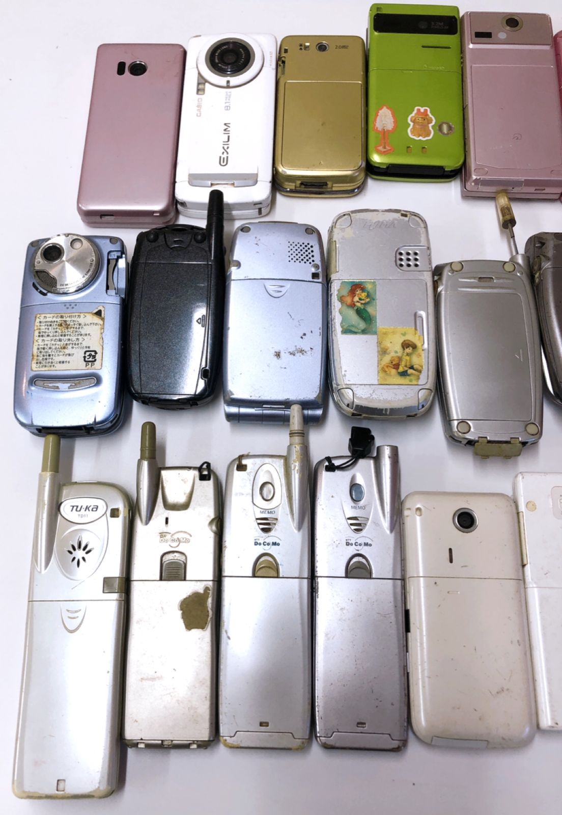 ガラケー ドコモ エーユー ソフトバンク まとめ売り 0522-S6157s ガラケー ドコモ エーユー ソフトバンク まとめ売り 0522-S6157s