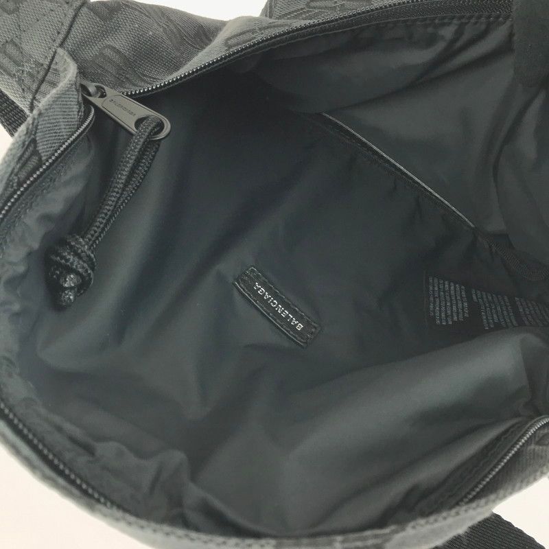 ★BALENCIAGA★ 713042 ベルトバック BALENCIAGA バレンシアガ ボディバッグ 713042 2AA25 SIGNATURE
