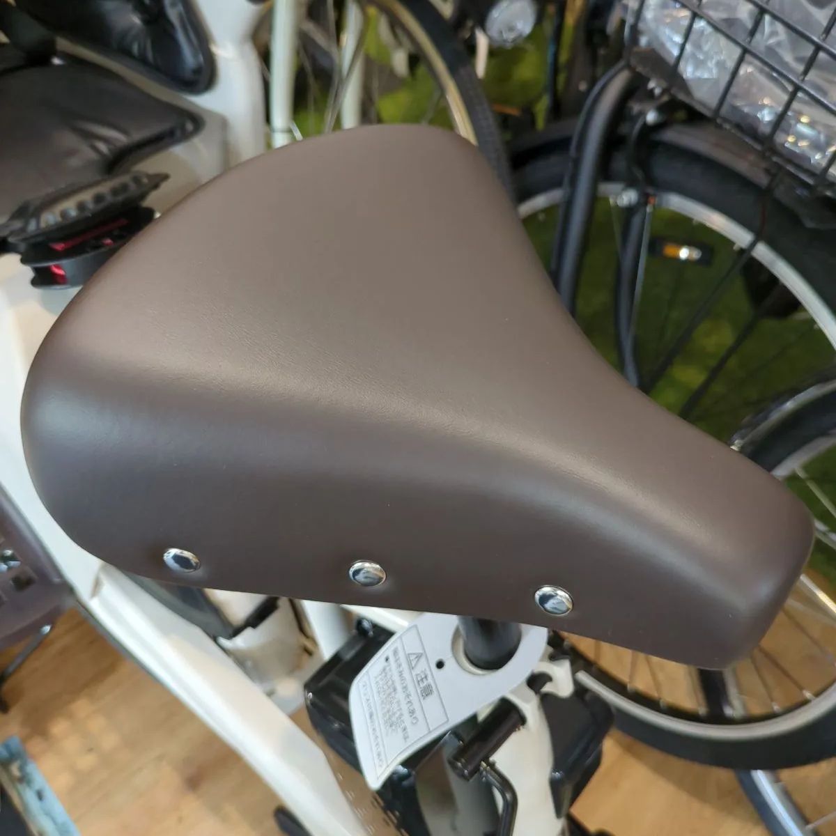 パナソニックギュット電動アシスト自転車8.9Ah 新品サドル 電動自転車】ギュット・アニーズ・DX・押し歩き | Panasonic
