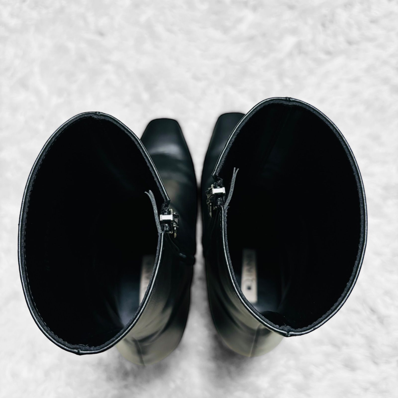 美品 DIANA ダイアナ スクエアトゥ サイドジップ ショートブーツ