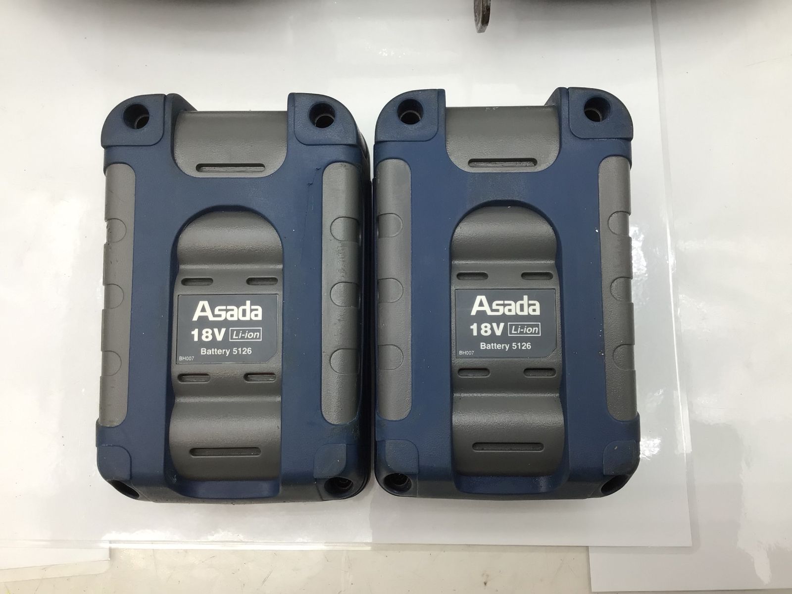 18V充電式バンドソー