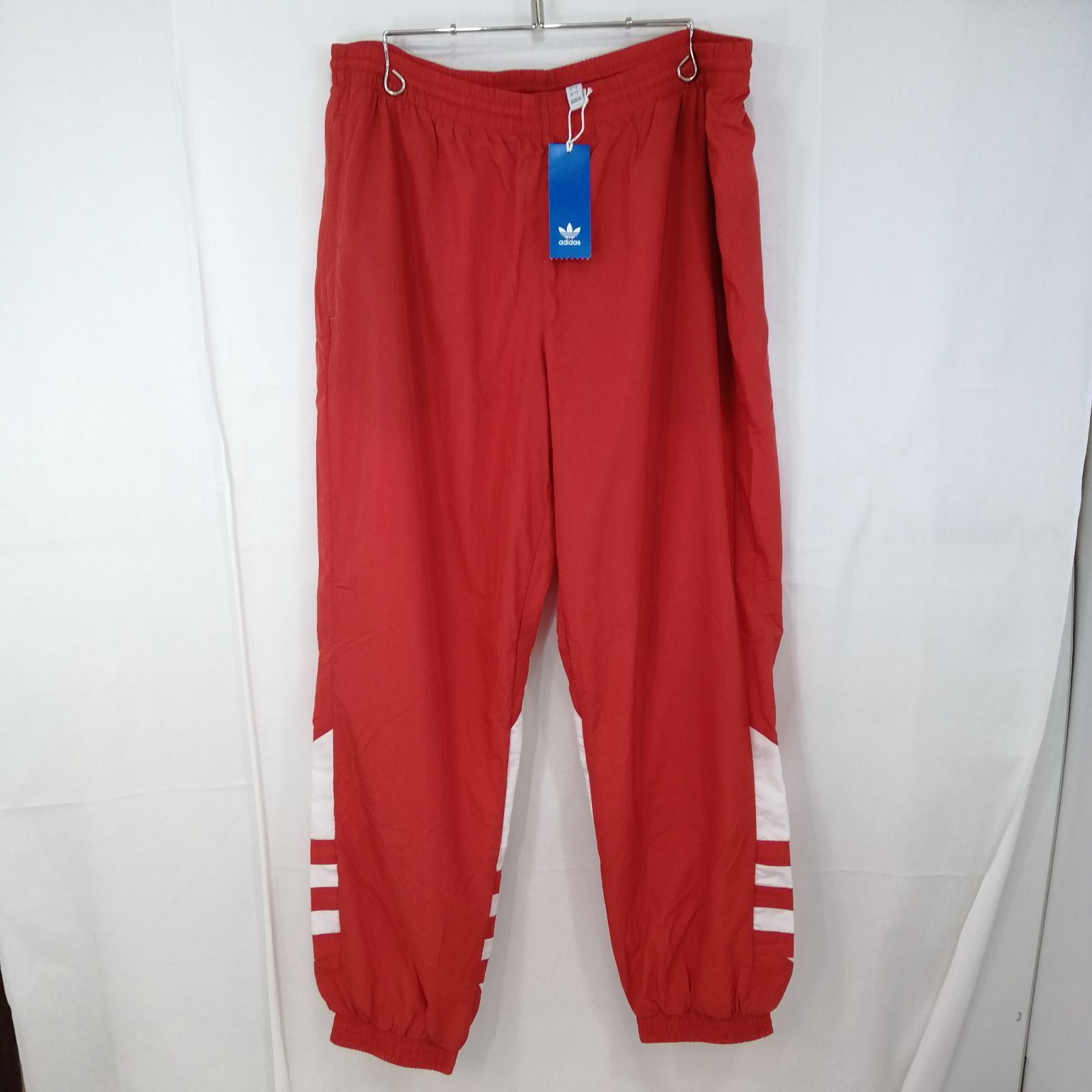 パンツ Adidas Big Trefoil Track Pants adidas Big Trefoil Track Pants With Oversized Logo And