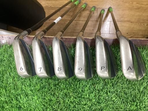 中古】 プロギア TR-X model 910 8S アイアンセット IR Spec Carbon