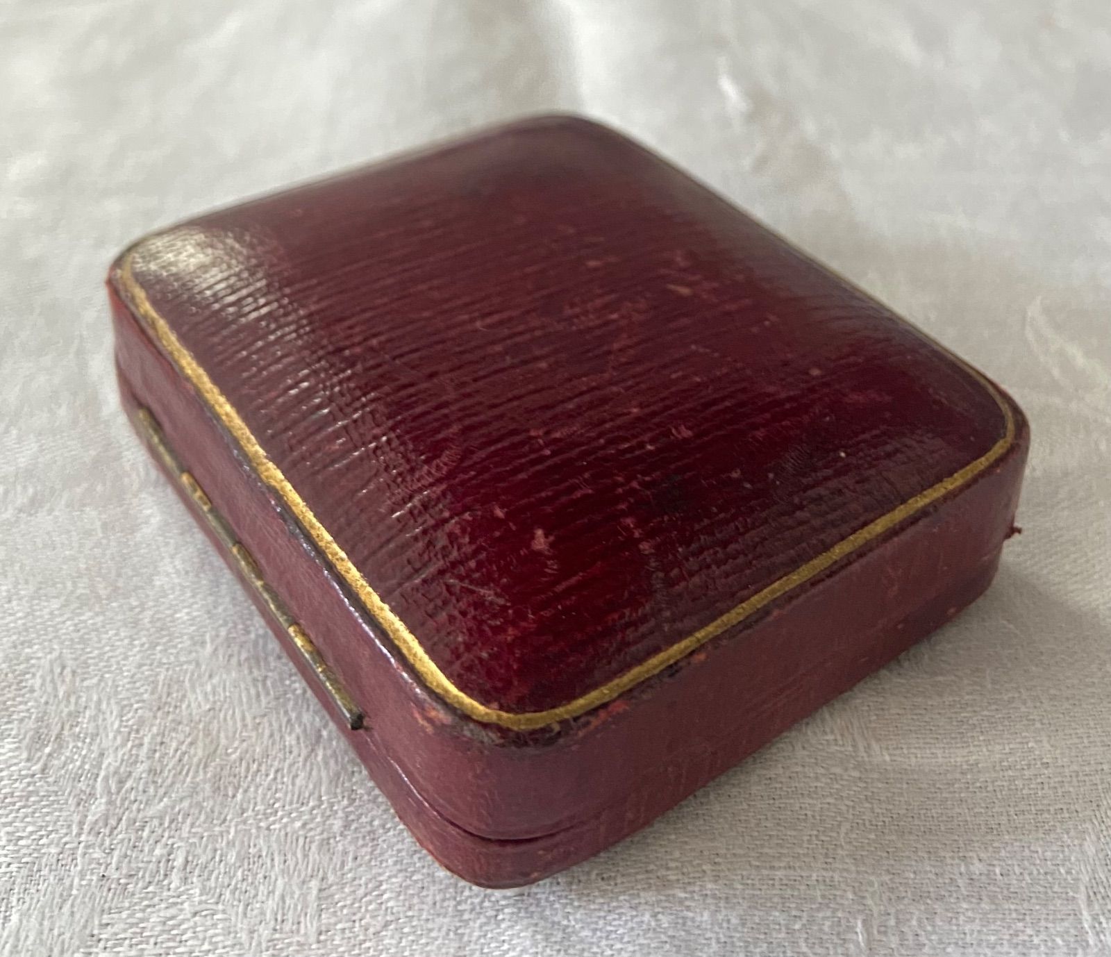 英国アンティーク ジュエリーボックス カフスボタン用 ボルドー 英国