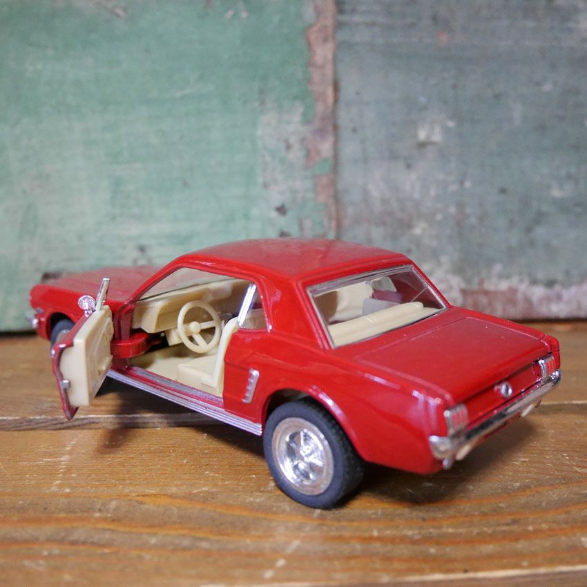 フォード マスタング 1/36 プルバックミニカー 1964 Ford フォード マスタング 1/36 プルバックミニカー 1964 Ford