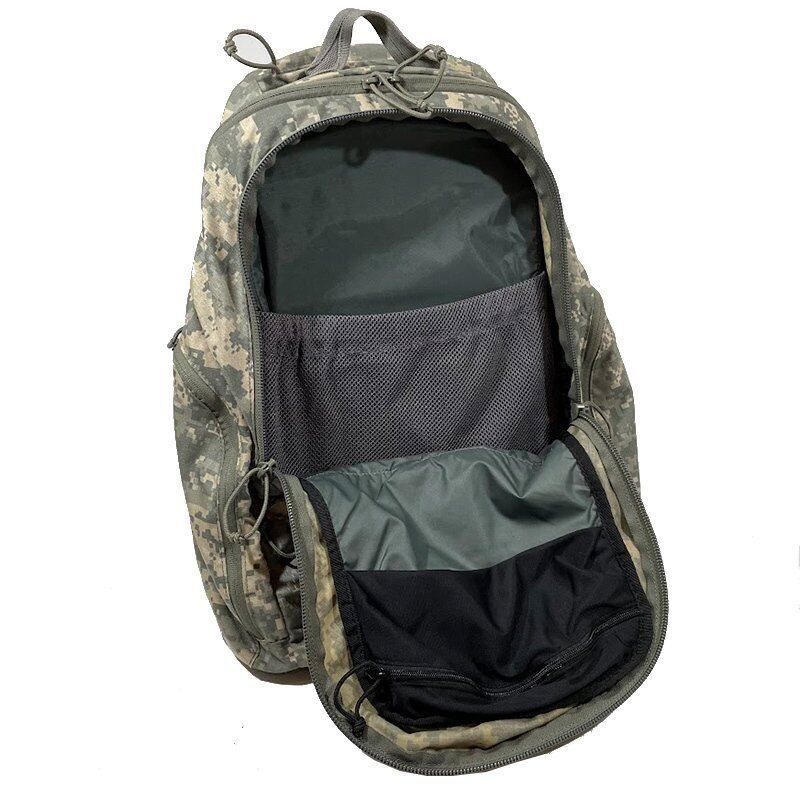 CAMELBAK ACU リュックサック 米軍放出品 - BASE CAMP ISOGAMI - メルカリ