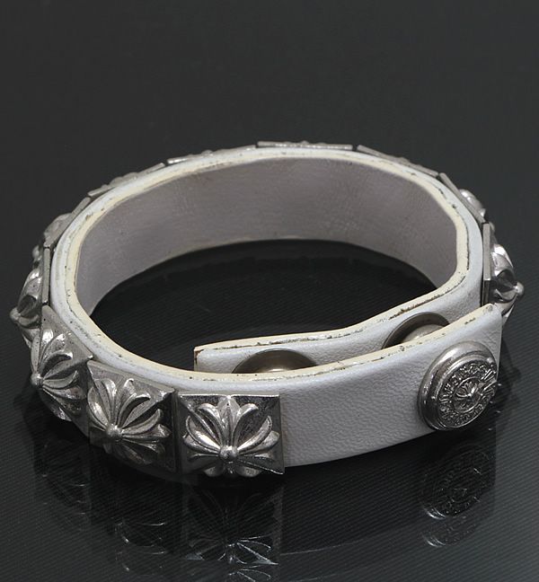 CHROME HEARTS (クロムハーツ) ZERO STUD SNGL ROW ゼロ ピラミッド