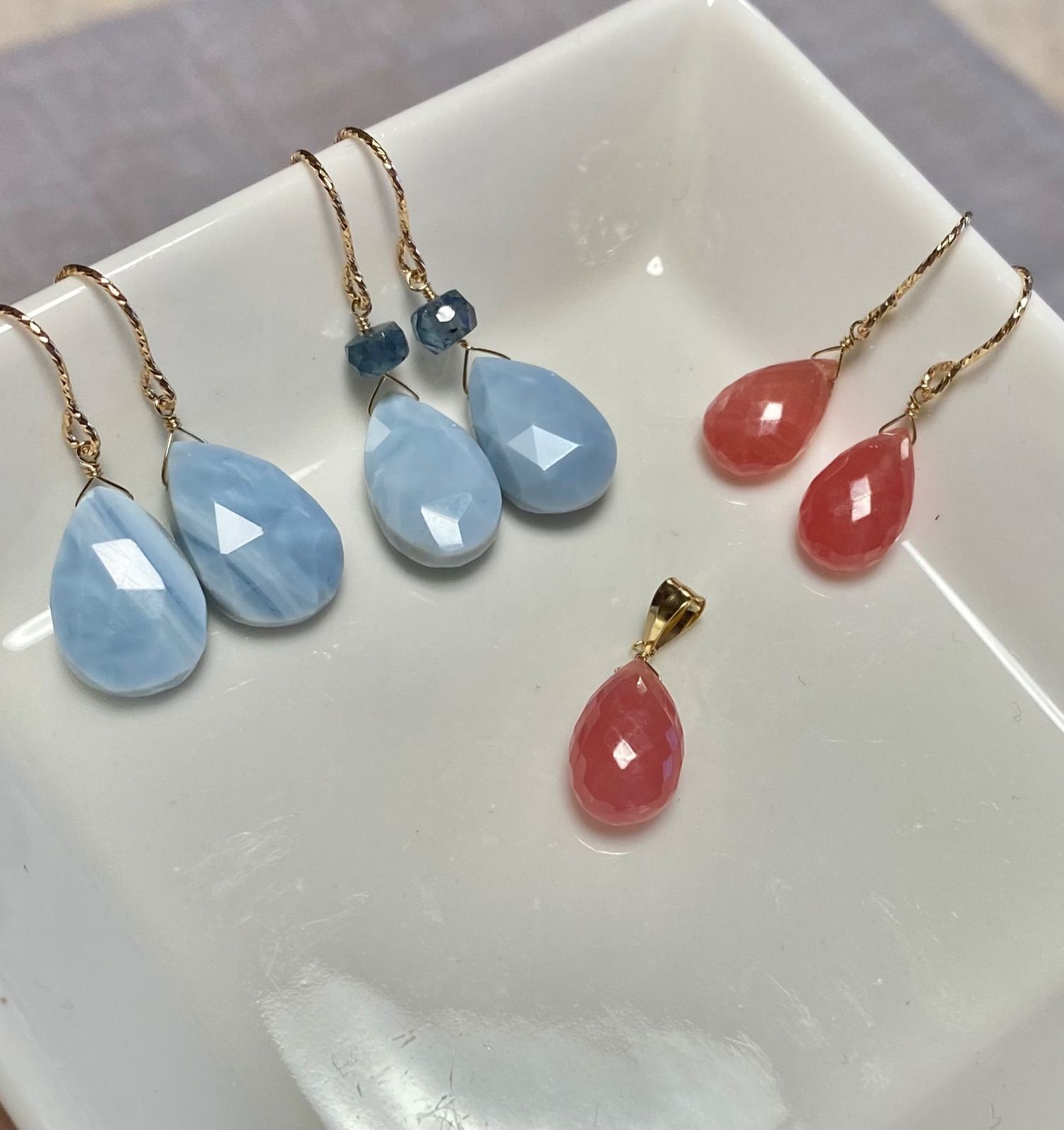 天然石 14kgf ブルーオパール ペアシェイプ シンプルピアス アレルギー  