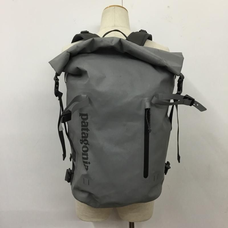 patagonia パタゴニア リュックサック、デイパック リュックサック、デイバッグ STY49225SP ストームフロントロールトップパック -  メルカリ