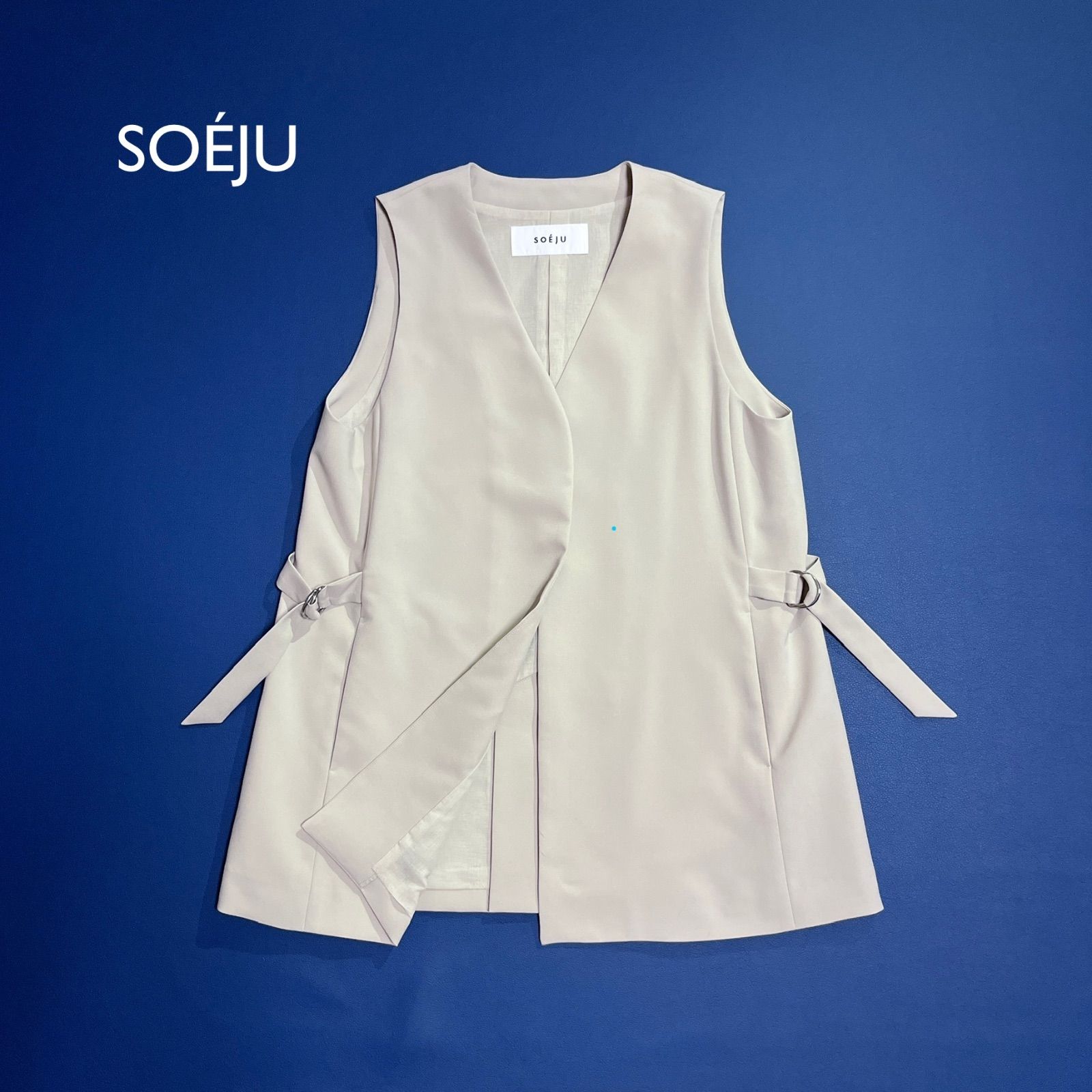 ci116 SOEJU ソフトオックスノーカラージレ ジレ ベスト ノースリーブジャケット ソージュ